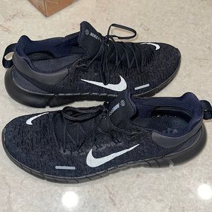 Men’s Nike Free Run 5.0 Shoes Brand New